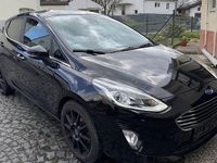 Gebraucht Ford Fiesta Titanium 101 PS (74 kW) 2018 Schwarz Kleinwagen
