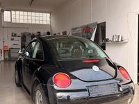 Gebraucht VW Beetle 115 PS (84 kW) 2000 Schwarz Kleinwagen