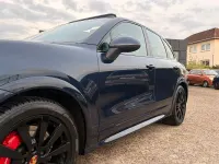 Gebraucht Porsche Cayenne Turbo 500 PS (367 kW) 2012 Dunkelblaumetallic SUV