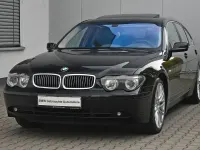 Gebraucht BMW 745 Sport Line 333 PS (244 kW) 2001 Schwarz Limousine