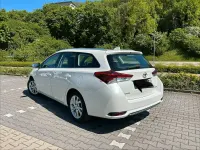 Gebraucht Toyota Auris Edition 112 PS (82 kW) 2016 Weiß Kombi