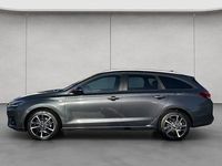 Gebraucht Hyundai i30 Trend 159 PS (116 kW) 2024 Rot Kombi