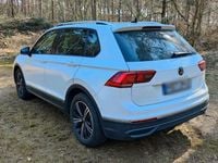 Gebraucht VW Tiguan Active 150 PS (110 kW) 2021 Weiß SUV