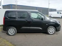 Neu Fiat Doblò Comfort 131 PS (96 kW) 2026 Grau Van / Kleinbus