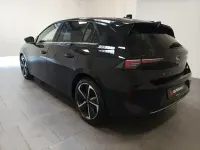 Gebraucht Opel Astra Elegance 131 PS (96 kW) 2023 Schwarz Kleinwagen