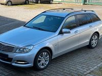 Gebraucht Mercedes C180 156 PS (114 kW) 2012 Silber Kombi