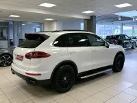 Second-hand Porsche Cayenne 262 CP (192 kW) 2015 Maro SUV