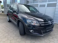 Gebraucht VW Tiguan Sport 125 PS (91 kW) 2016 Deep black perleffekt (metallic) SUV