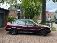 Używany Audi 80 90 KM (66 kW) 1994 Czerwony Sedan/Limuzyna