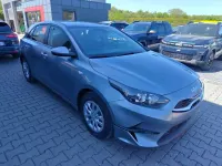 Neu Kia Ceed 140 PS (102 kW) 2026 Grau Kleinwagen