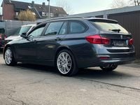 Gebraucht BMW 320 Advantage 190 PS (139 kW) 2016 Grau Kombi