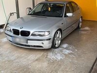 Gebraucht BMW 330 184 PS (135 kW) 2002 Silber Limousine