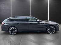 Gebraucht BMW 540 Comfort Edition 303 PS (222 kW) 2024 Schwarz Kombi