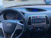 Gebraucht Hyundai i20 Classic 86 PS (63 kW) 2013 Braun Kleinwagen