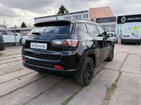 Gebraucht Jeep Compass 131 PS (96 kW) 2024 Schwarz SUV