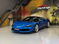 Second-hand Ferrari 296 829 CP (609 kW) 2022 Albastru Cabrio