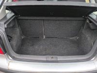 Gebraucht VW Polo 60 PS (44 kW) 2003 Silber Kleinwagen