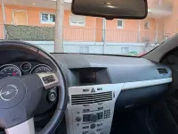 Gebraucht Opel Astra GTC 105 PS (77 kW) 2007 Schwarz Kleinwagen