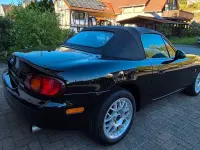 Gebraucht Mazda MX5 110 PS (80 kW) 2000 Schwarz Cabrio