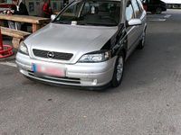 Gebraucht Opel Astra 80 PS (58 kW) 2004 Silber Kombi