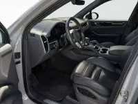 Gebraucht Porsche Cayenne 462 PS (339 kW) 2022 Grau SUV