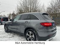 Gebraucht Mercedes GLC250 211 PS (155 kW) 2016 Selenitgrau SUV