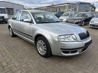 Second-hand Skoda Superb 150 CP (110 kW) 2005 Argintiu Berlinǎ