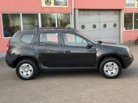 Gebraucht Dacia Duster Lauréate 105 PS (77 kW) 2015 Schwarz SUV