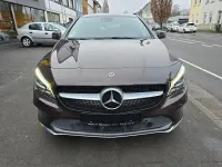 Gebraucht Mercedes CLA200 Shooting Brake 156 PS (114 kW) 2017 Braun Kombi