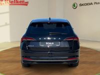Neu Skoda Scala Tour 116 PS (85 kW) 2025 Schwarzmagic perleffekt Kleinwagen