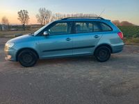 Gebraucht Skoda Fabia 70 PS (51 kW) 2012 Blau Kombi