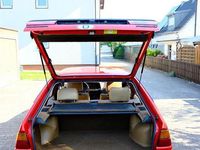 Używany VW Passat 90 KM (66 kW) 1985 Czerwony Hatchback