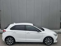 Gebraucht Hyundai i30 YES! 140 PS (102 kW) 2019 Polar white / sol Kleinwagen