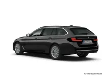 Gebraucht BMW 530 Luxury Line 245 PS (180 kW) 2023 Schwarz Kombi