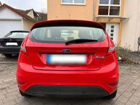 Gebraucht Ford Fiesta Trend 60 PS (44 kW) 2010 Rot Kleinwagen