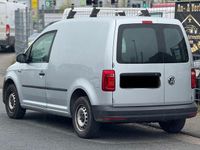 Second-hand VW Caddy 102 CP (75 kW) 2020 Argintiu Monovolum