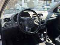 Gebraucht VW Polo Trendline 60 PS (44 kW) 2010 Weiß Kleinwagen