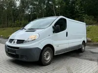 Gebraucht Renault Trafic 114 PS (83 kW) 2009 Weiß Van / Kleinbus