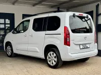 Gebraucht Opel Combo Life 131 PS (96 kW) 2023 Weiß Van / Kleinbus