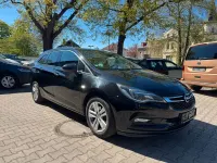 Usata Opel Astra Dynamic 110 CV (80 kW) 2017 Nero Station wagon