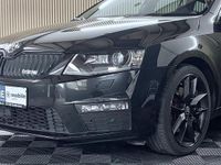 Gebraucht Skoda Octavia RS 184 PS (135 kW) 2016 Cerna magic/black magic Kleinwagen