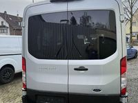 Gebraucht Ford Transit Trend 131 PS (96 kW) 2020 Silber Kombi