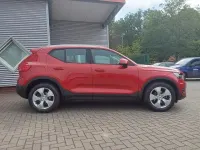 Gebraucht Volvo XC40 Momentum 163 PS (119 kW) 2021 Rot SUV
