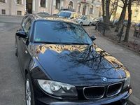 Gebraucht BMW 116 122 PS (89 kW) 2008 Schwarz Kleinwagen