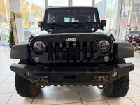 Gebraucht Jeep Wrangler Unlimited Rubicon 200 PS (147 kW) 2015 Schwarz SUV