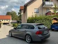 Gebraucht BMW 325 M Sport 204 PS (150 kW) 2011 Grau Kombi