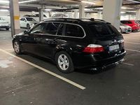 Gebraucht BMW 525 Lifestyle 197 PS (144 kW) 2010 Schwarz Kombi