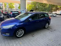 Gebraucht Ford Focus Trend 125 PS (91 kW) 2018 Blau Limousine