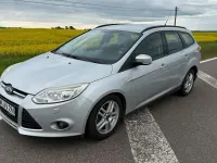 Gebraucht Ford Focus 115 PS (84 kW) 2012 Grau Kombi