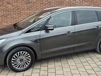 Gebraucht Ford S-MAX Titanium 165 PS (121 kW) 2019 Grau Van / Kleinbus